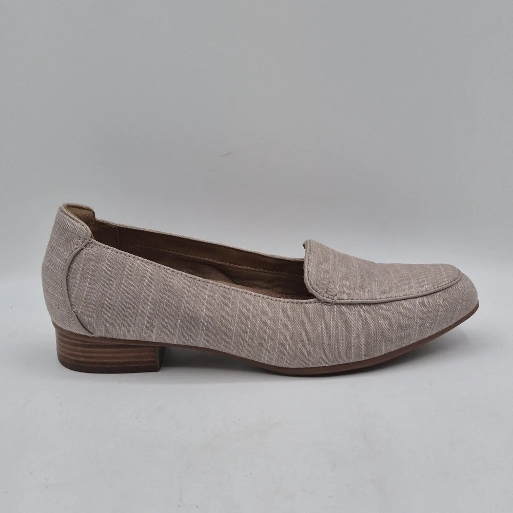 Clarks Shoes Womens‎ Size 9.5 Taupe Textile Loafer Flats Slip On Low Heel EU 41